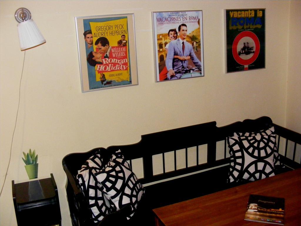 11Th Hour Cinema Hostel 부다페스트 객실 사진